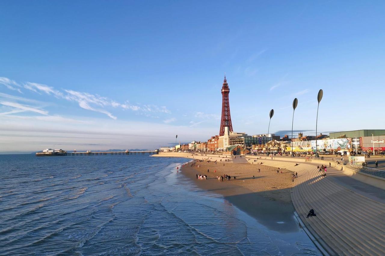 White Moon Hotel Blackpool Exterior foto
